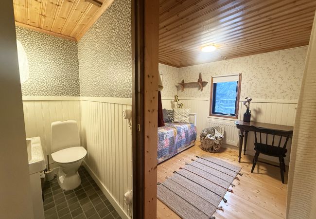 House in Laholm - Peaceful cottage at the edge of the forest – near Laholm |SE02119 House in Laholm - Peaceful cottage at the edge of the forest – near Laholm |SE02119