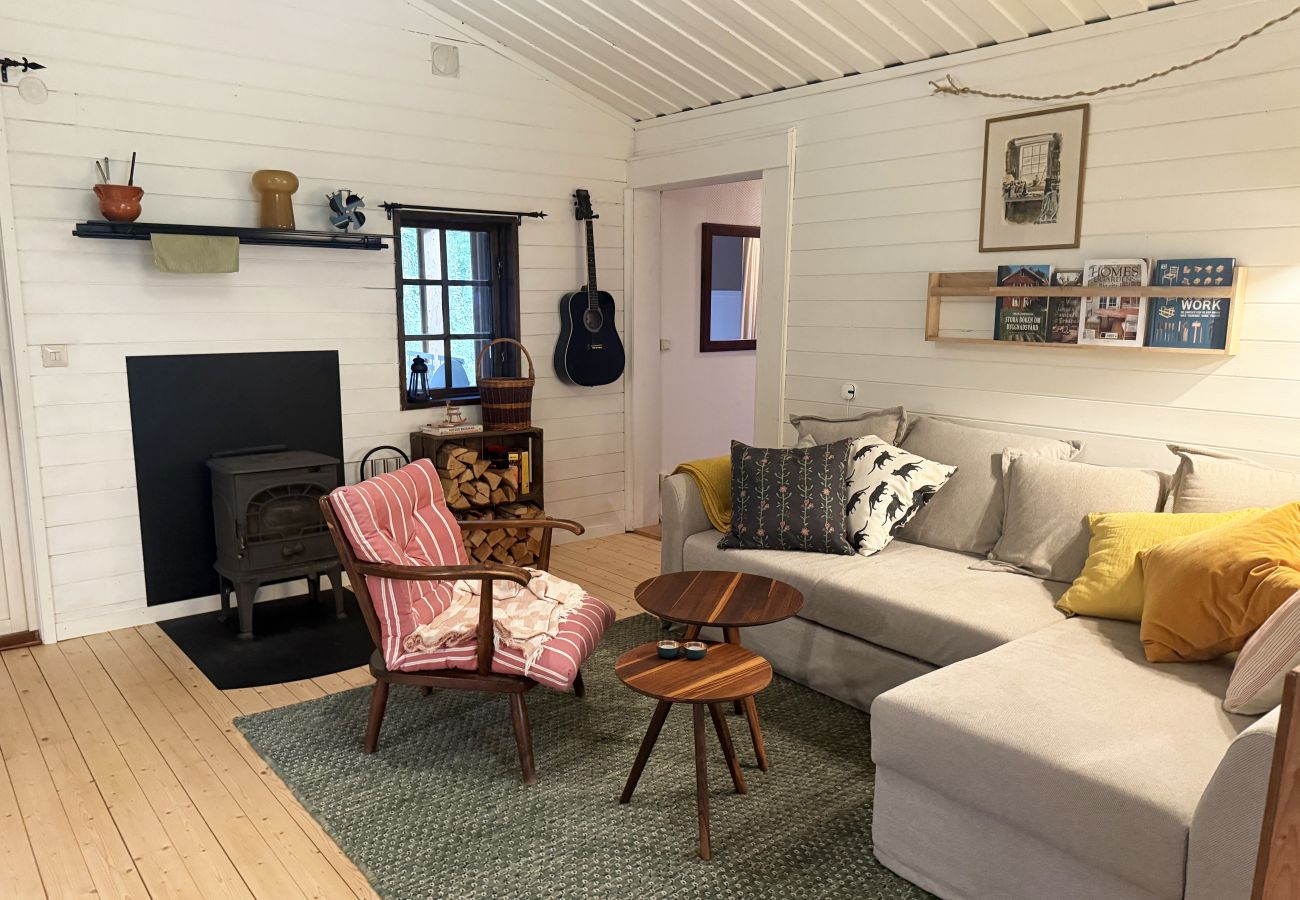 House in Laholm - Peaceful cottage at the edge of the forest – near Laholm |SE02119