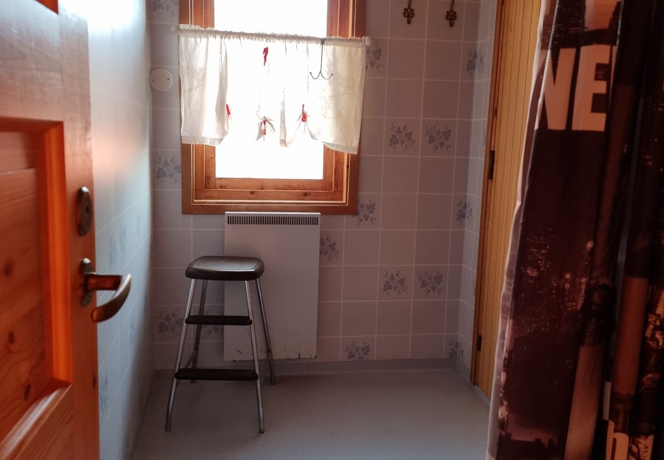 House in Uddevalla - 50m to sandy beach at Kavlanda Brygga | SE09147