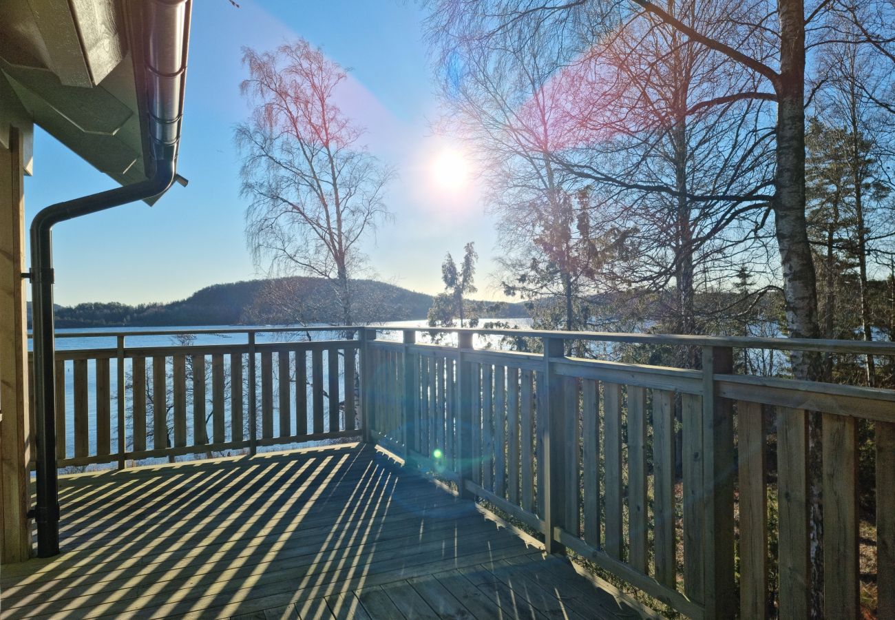 House in Uddevalla - 50m to sandy beach at Kavlanda Brygga | SE09147