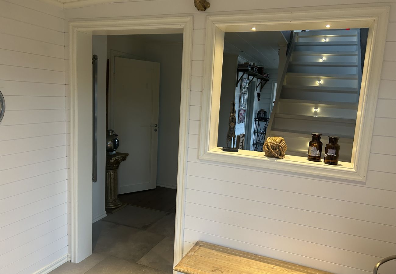 House in Svanesund - Lovely sea view & walking distance to the beach | SE09150