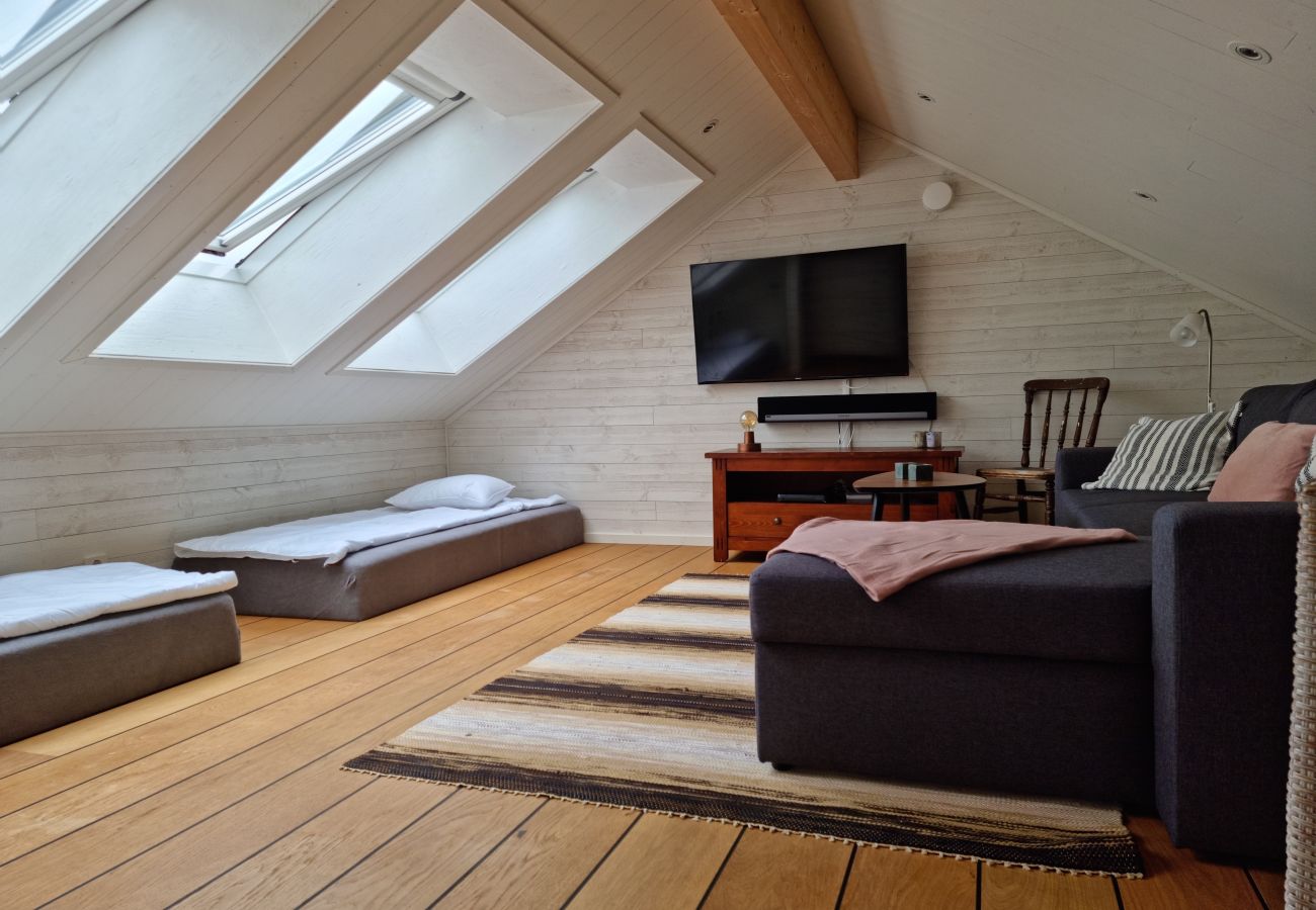 House in Svanesund - Modern cottage with sea view, 400 m from the sea in Svanesund | SE09151