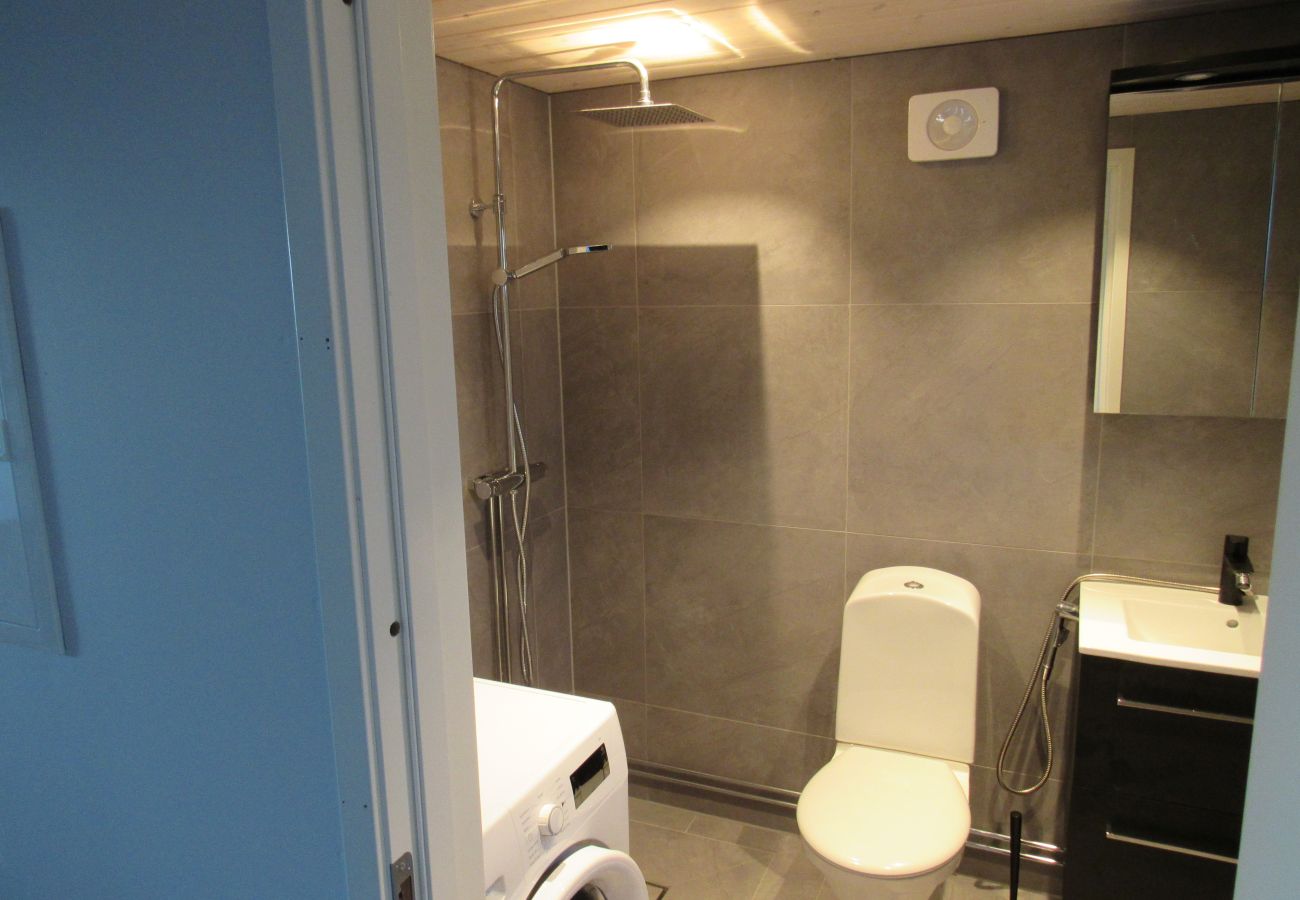 Cottage in Henån - Newly built cottage near the sea and nature in Henån | SE09152