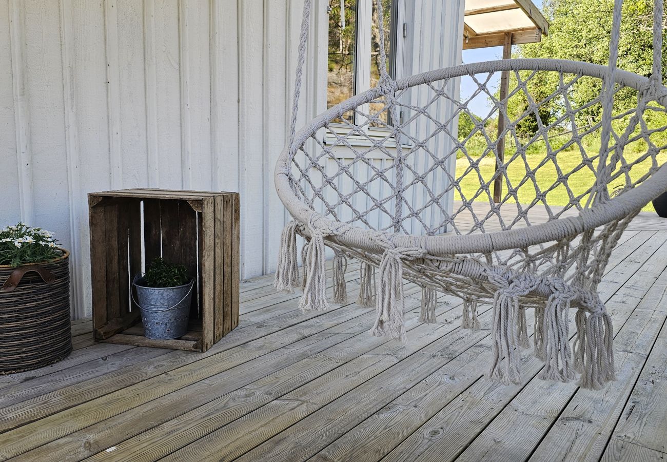 House in Uddevalla - Charming House near Lysekil & Skaftö | SE09160