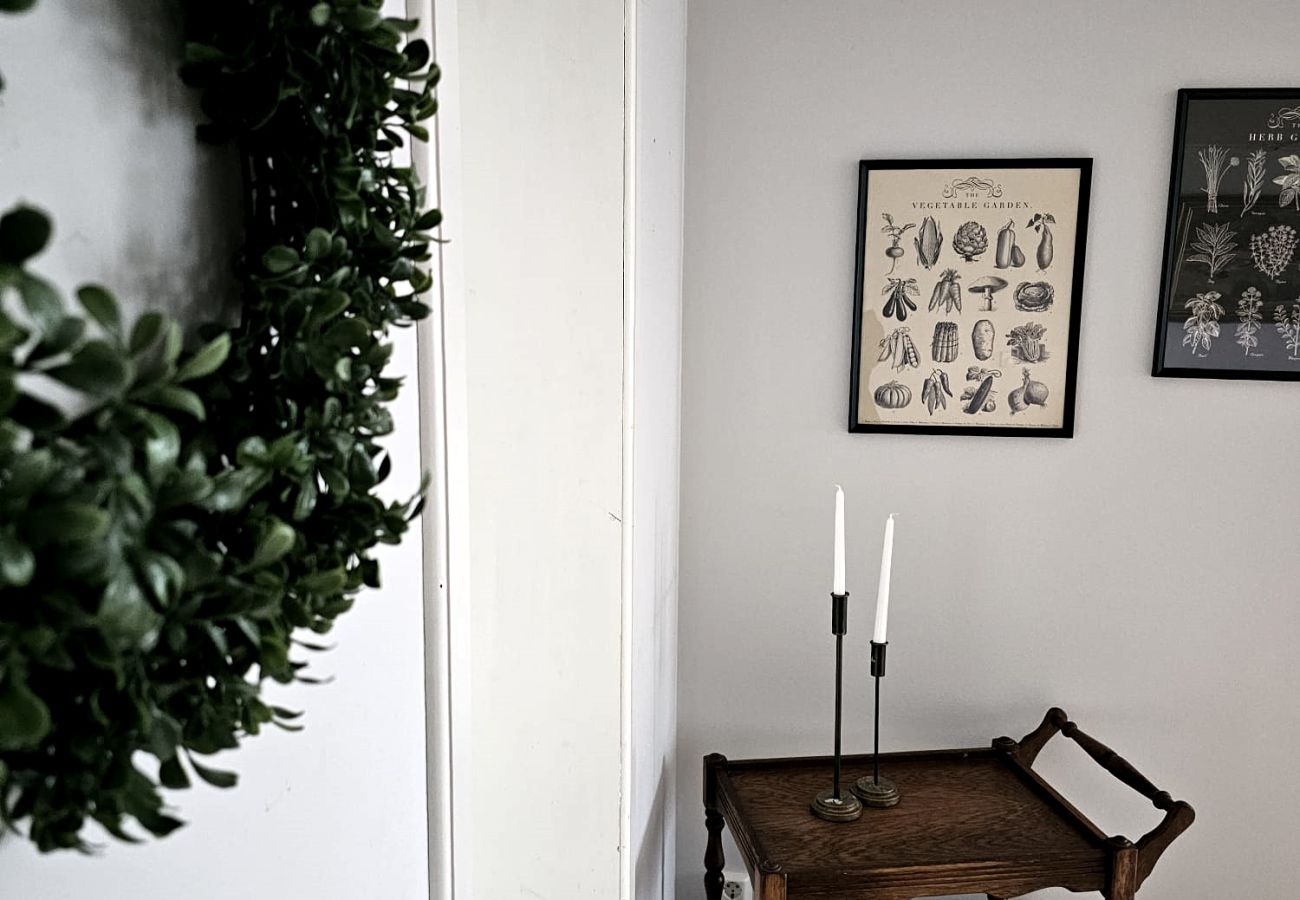 House in Uddevalla - Charming House near Lysekil & Skaftö | SE09160