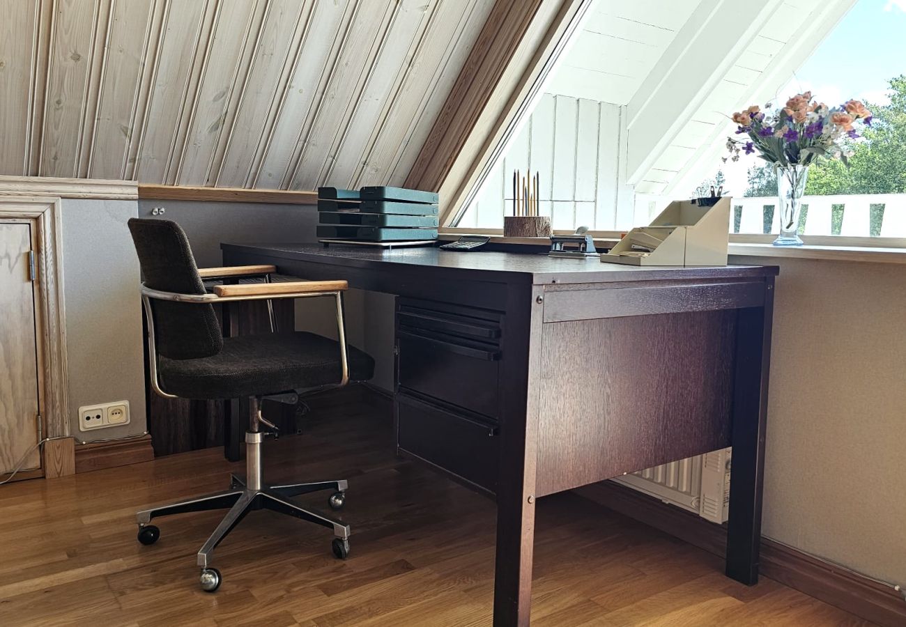 House in Henån - Sunny and Peaceful Holiday Home near Forest and Sea | SE09158