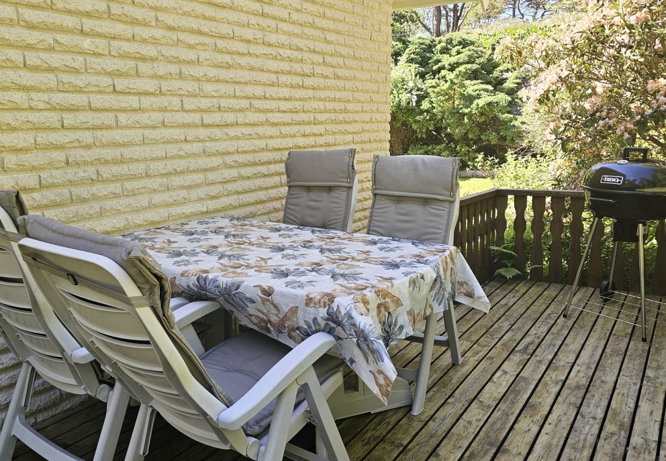 House in Henån - Sunny and Peaceful Holiday Home near Forest and Sea | SE09158