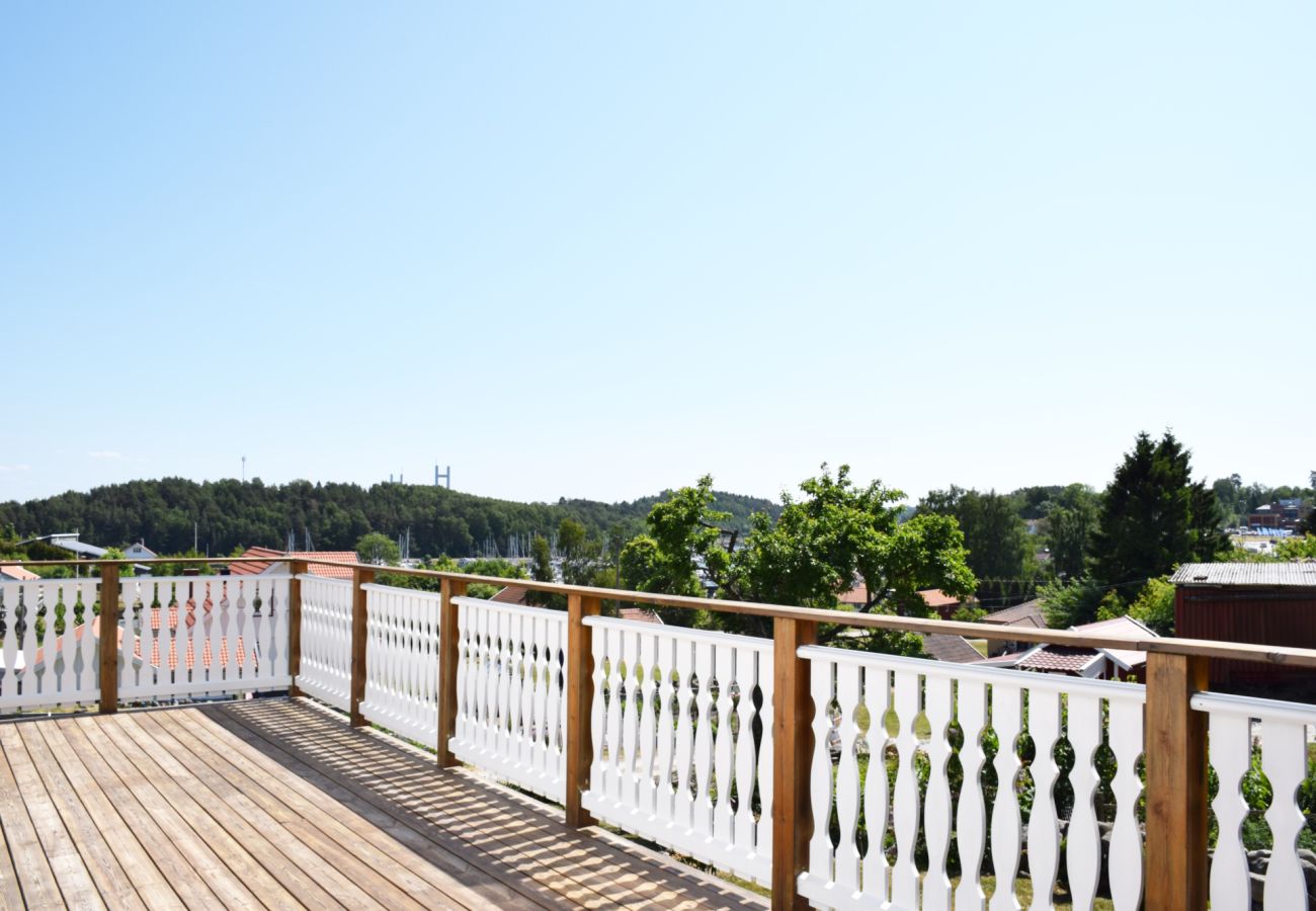 House in Myggenäs - Villa with Sea View & Walking Distance to Swimming | SE09161