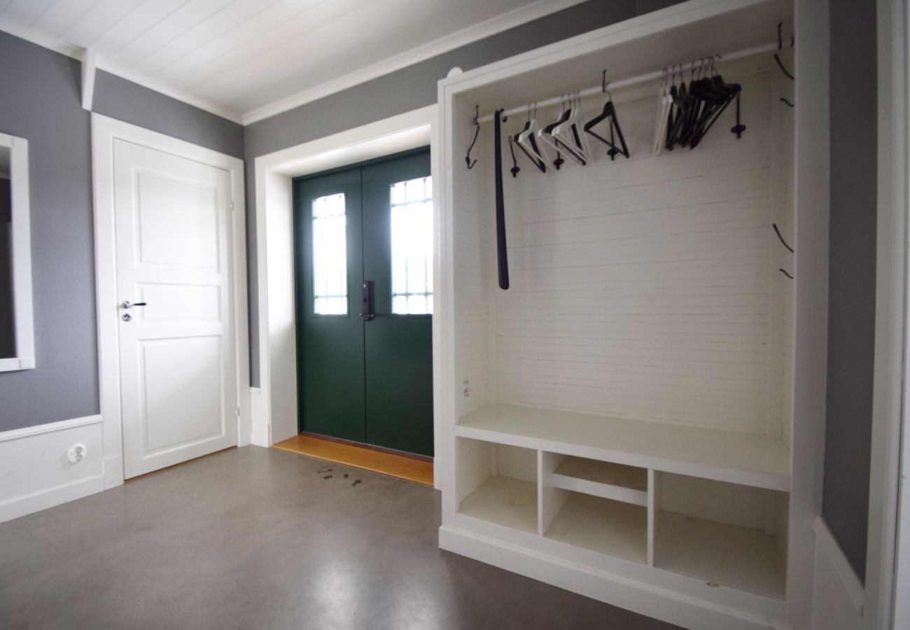 Villa in Henån - Newly built house near the sea & swimming area | SE09166