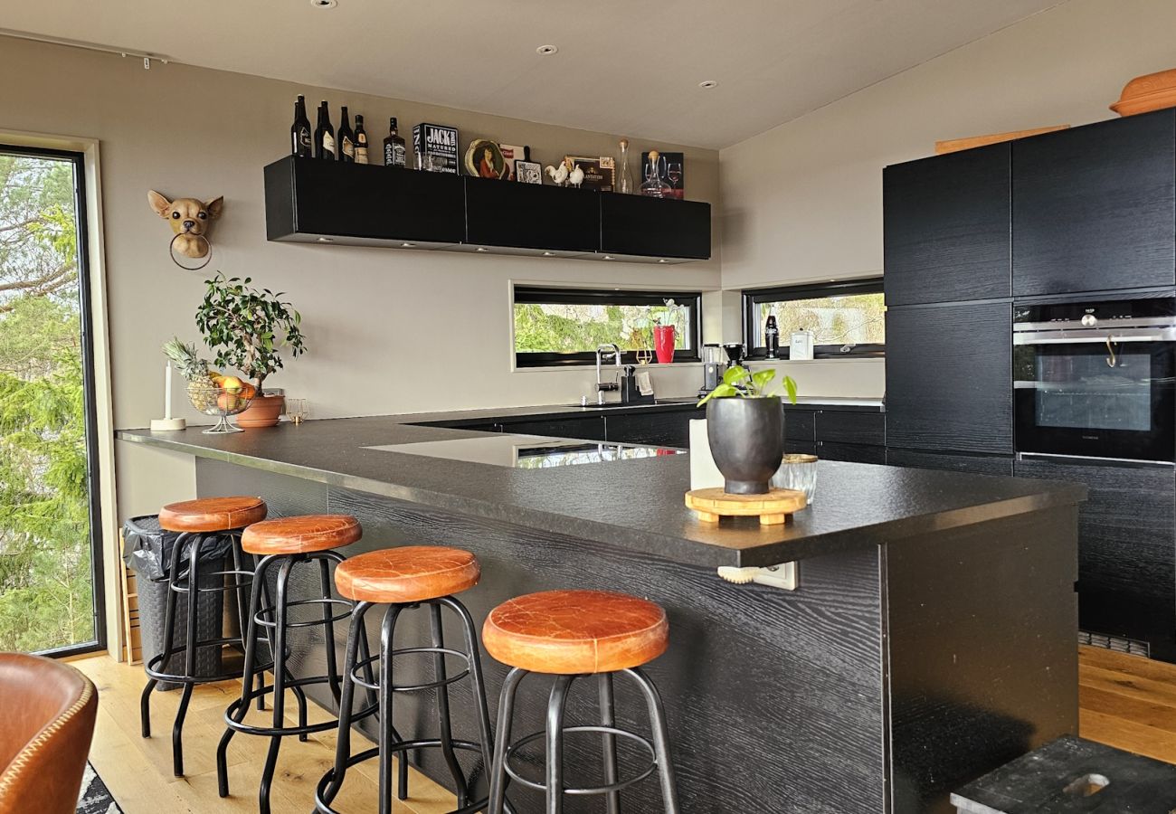 Villa in Varekil - Villa with Pool and Sea View on Orust | SE09168