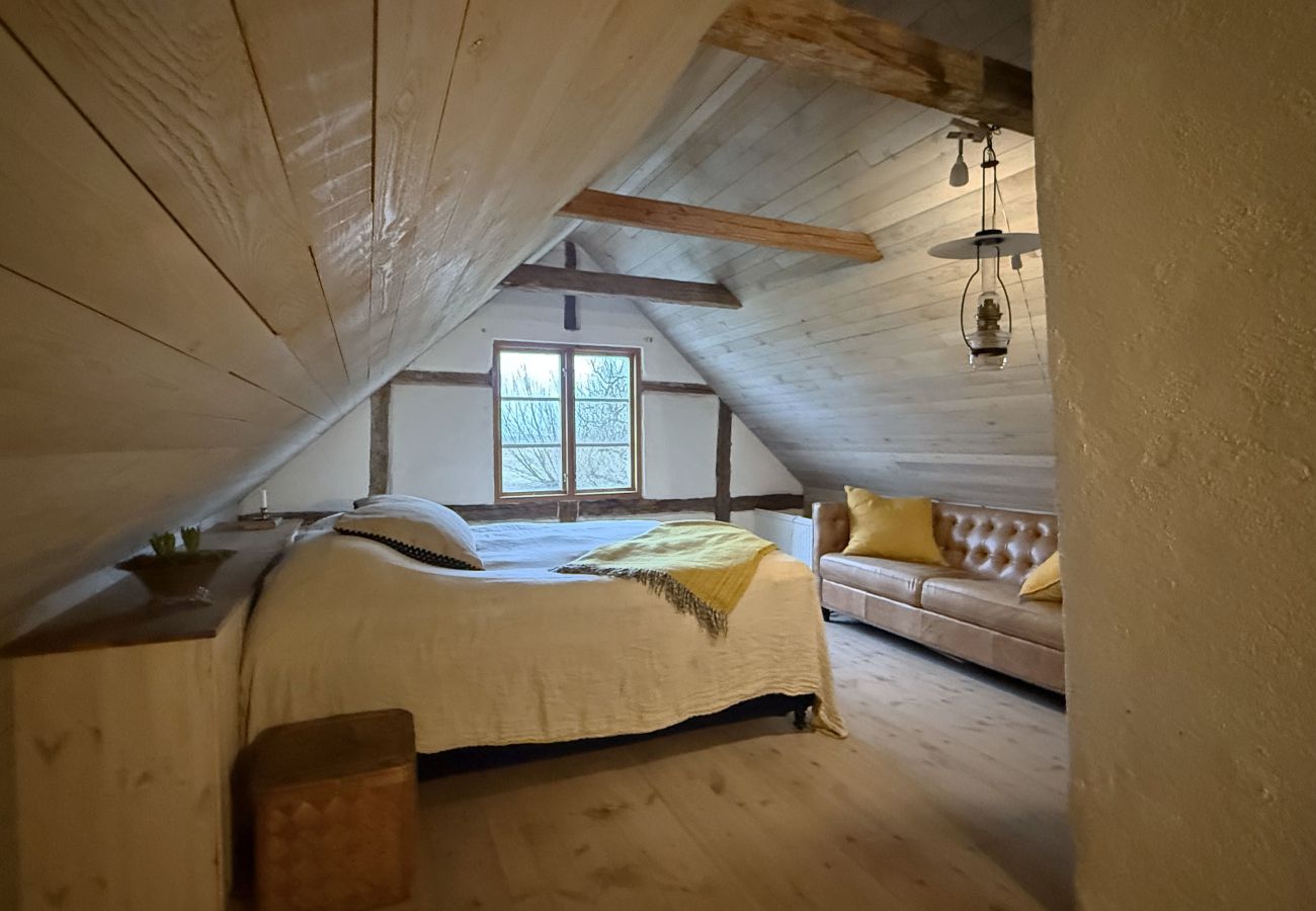 House in Gärsnäs - Charming holiday home in beautiful Österlen |SE01085