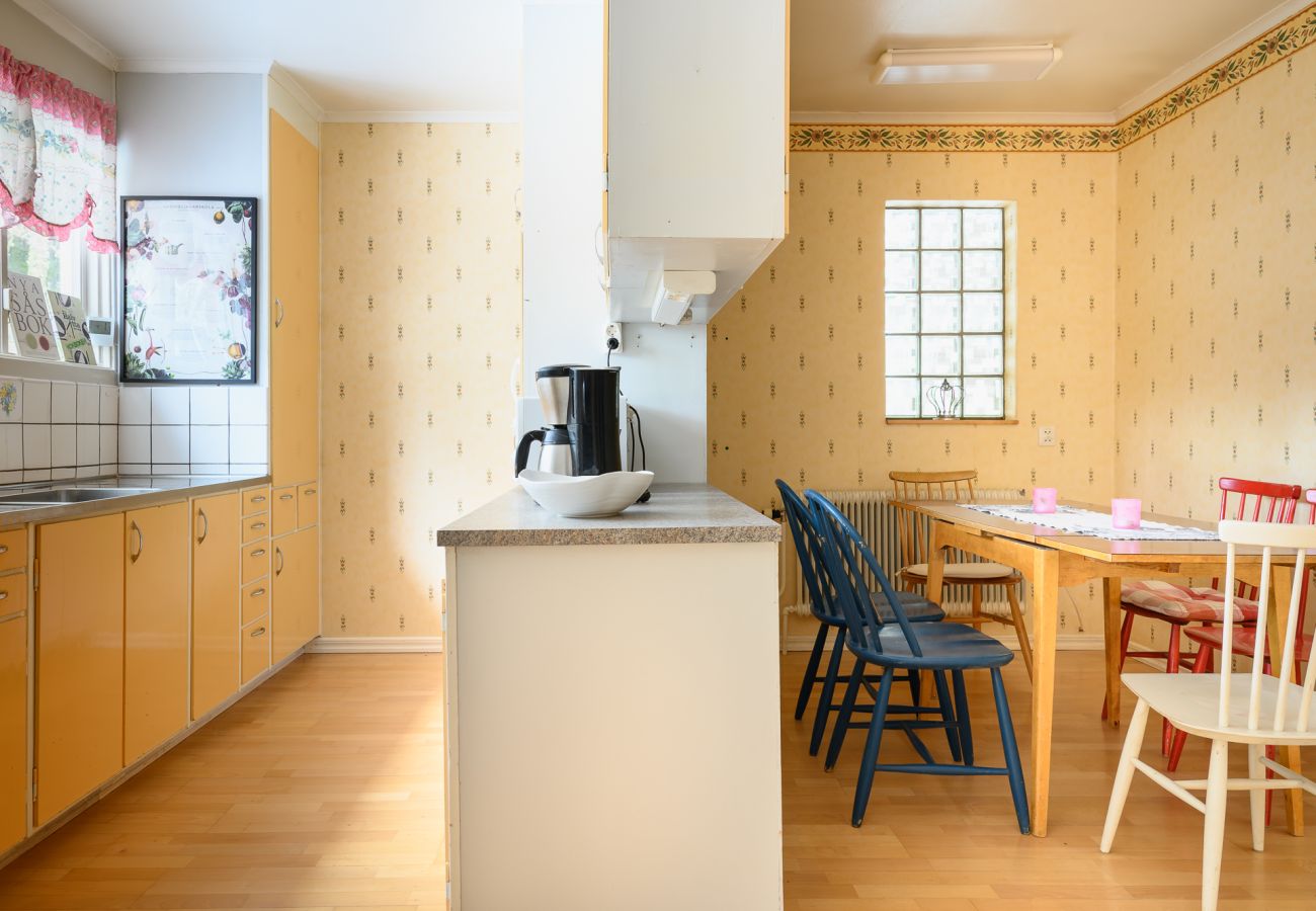 House in Åseda - Holiday home with lake view in Åseda |SE06091