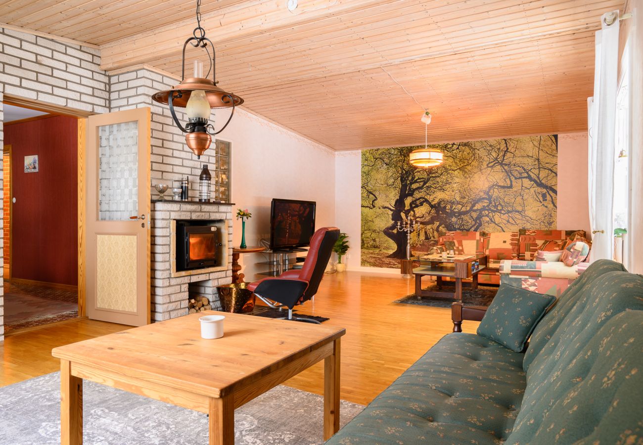 House in Åseda - Holiday home with lake view in Åseda |SE06091