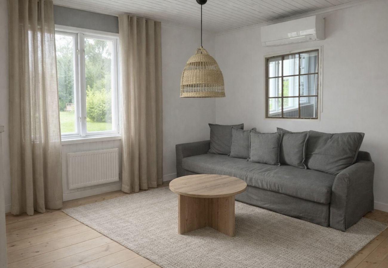 House in Ljung - Rural charm and modern comfort – close to nature and swimming |SE08016