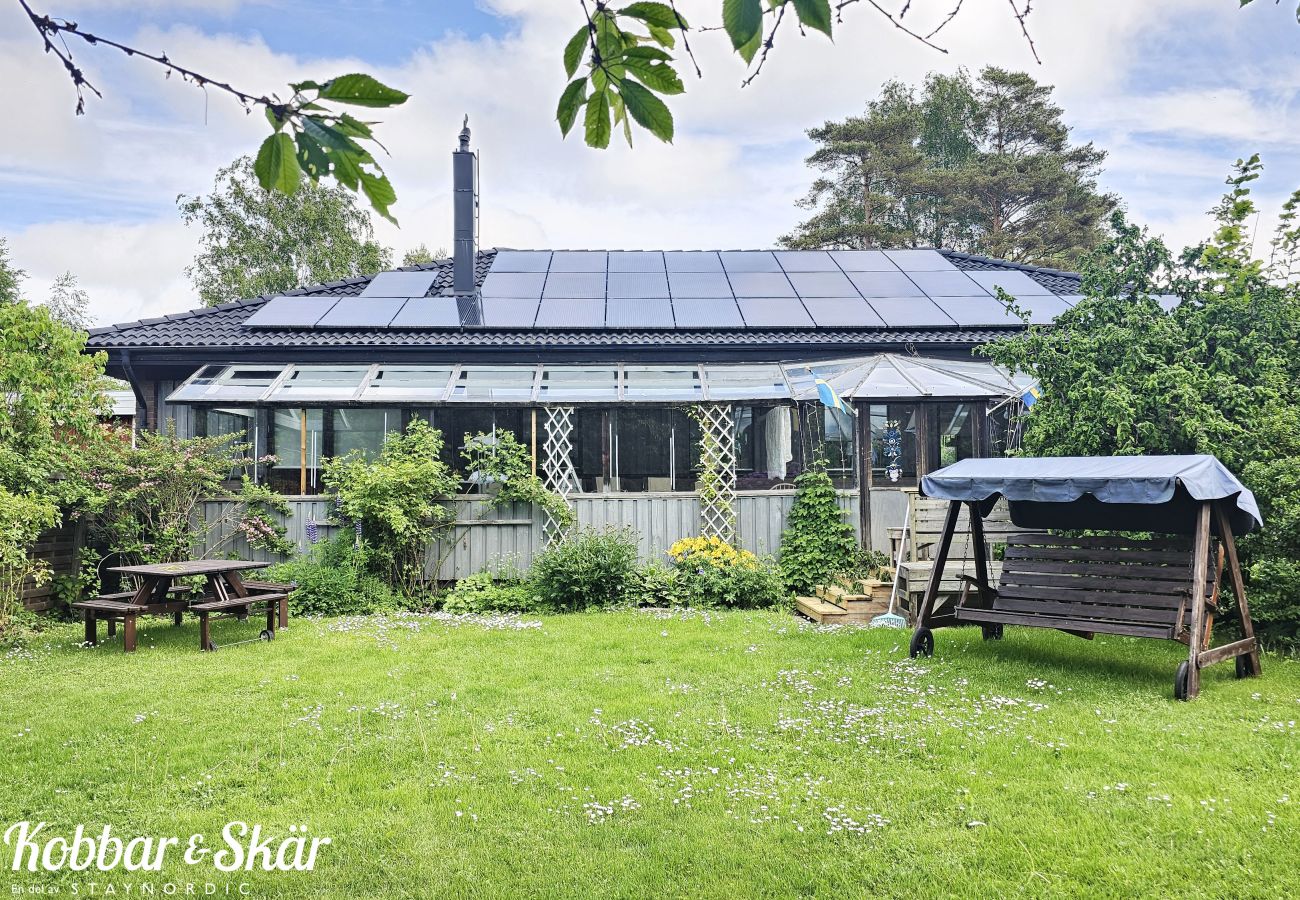 House in Varekil - Spacious house with sauna on Orust | SE09182