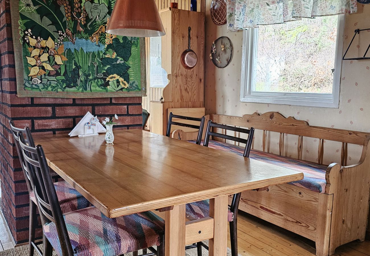 Cottage in Svanesund - Cozy cottage 200m from the sea in Svanesund | SE09183