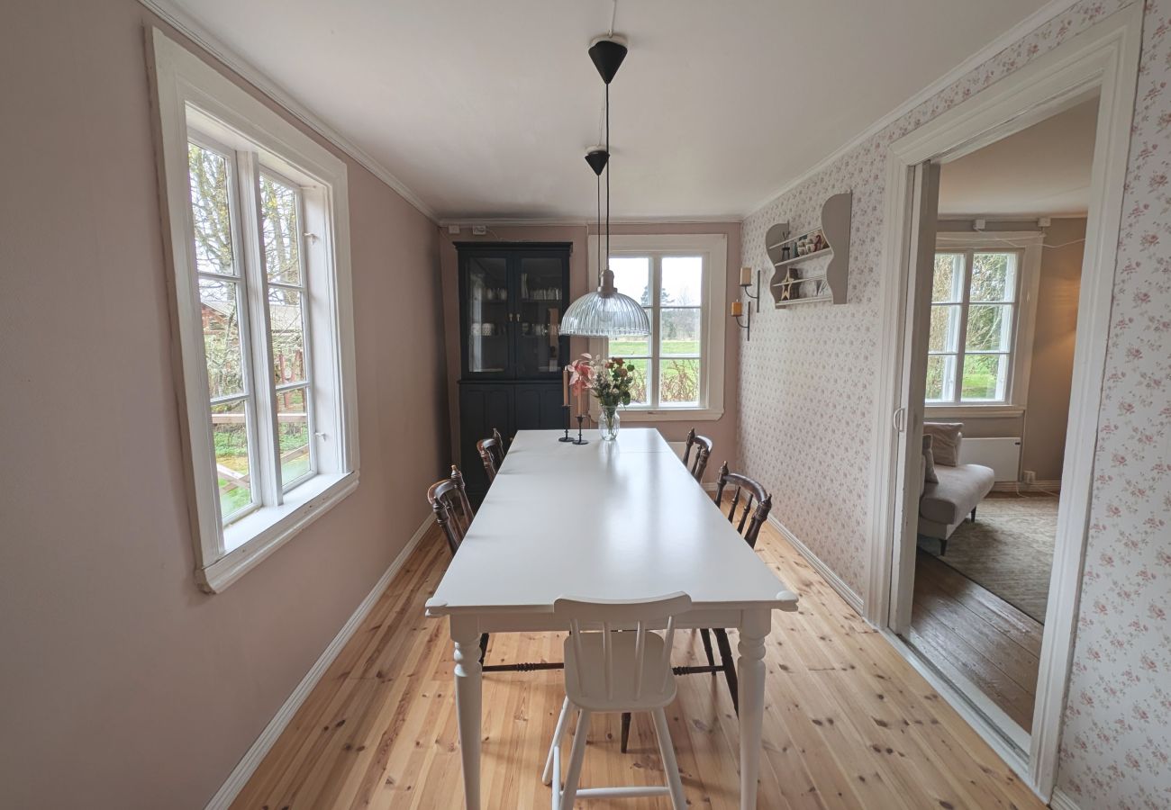 House in Ryssby - Idyllic and family friendly cottage in Småland | SE06095