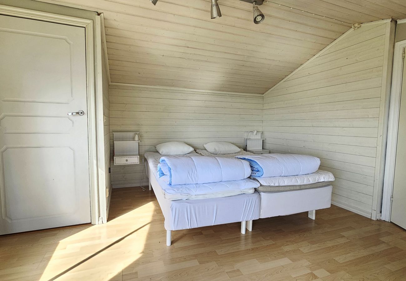 House in Myggenäs - Charming cottage in Myggenäs 20 m from the sea | SE09169