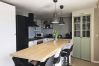 House in Myggenäs - Charming cottage in Myggenäs 20 m from the sea | SE09169