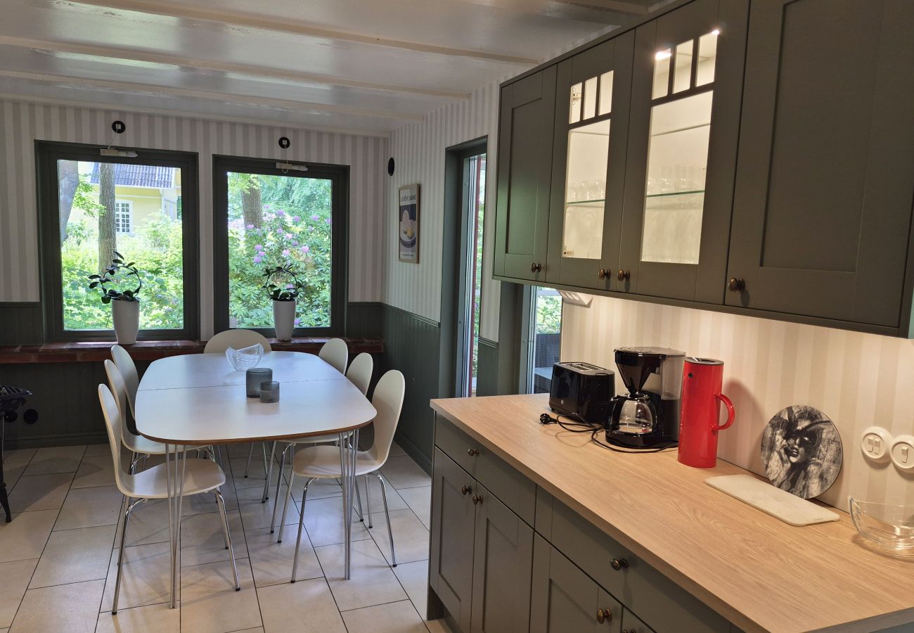 House in Ystad - Exklusivt semesterhus i Sandskogen – 150 meter till sandstrand |SE01084