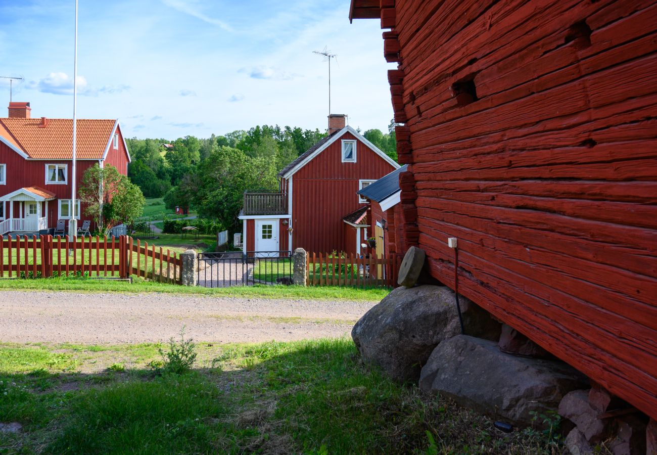 House in Vena - Rural House Near Astrid Lindgren's World | SE05100
