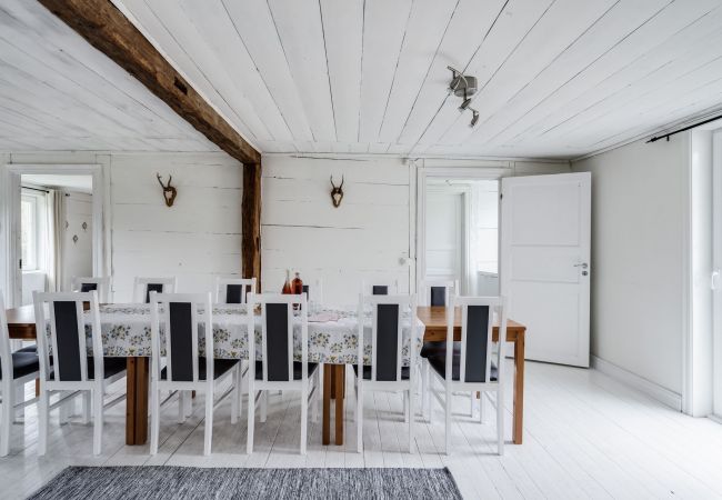Stuga i Knäred - Rymligt och modernt hus med inomhuspool | SE02004  Stuga i Knäred - Rymligt och modernt hus med inomhuspool | SE02004
