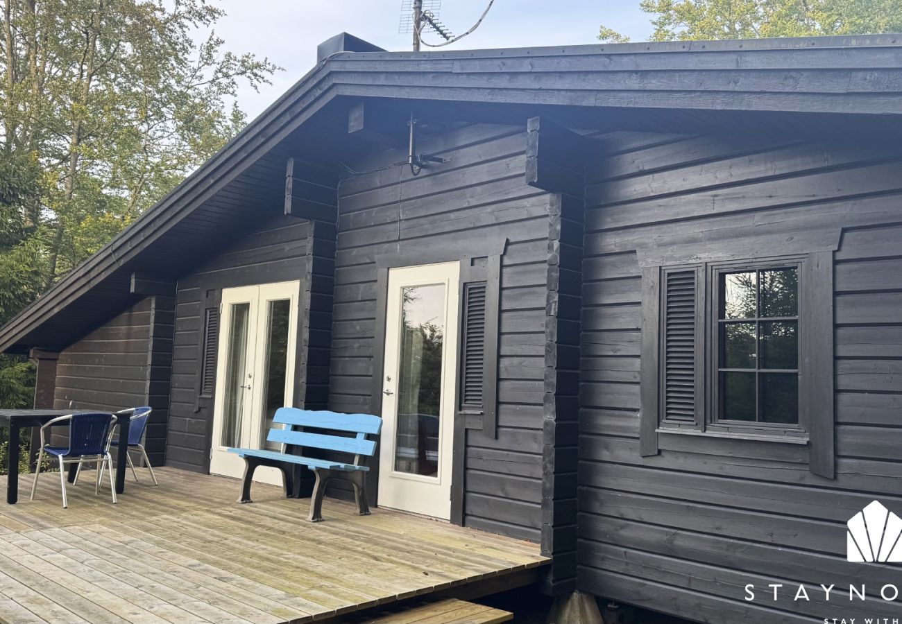 Stuga i Knäred - Mysig stuga med närhet till fiske | SE02005