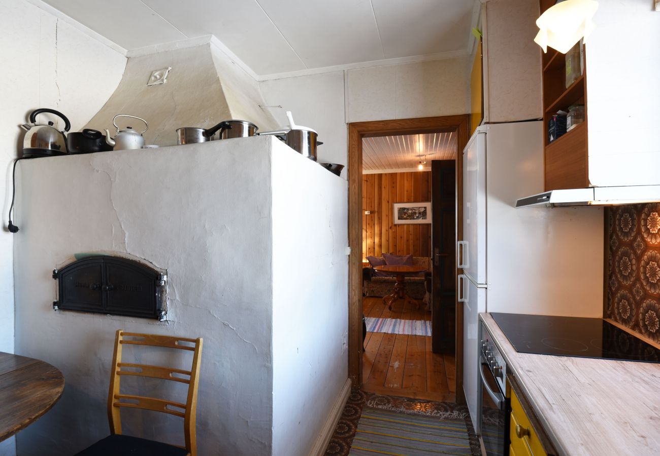 Stuga i Lima - Idyllisk timmerstuga i Dalarna med närhet till fiske och skidåkning | SE19020