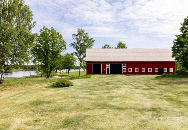 Stuga i Lidhult - Semesterhus med fantastiskt sjöläge och panoramautsikt över sjön Bolmen | SE06006 Stuga i Lidhult - Semesterhus med fantastiskt sjöläge och panoramautsikt över sjön Bolmen | SE06006