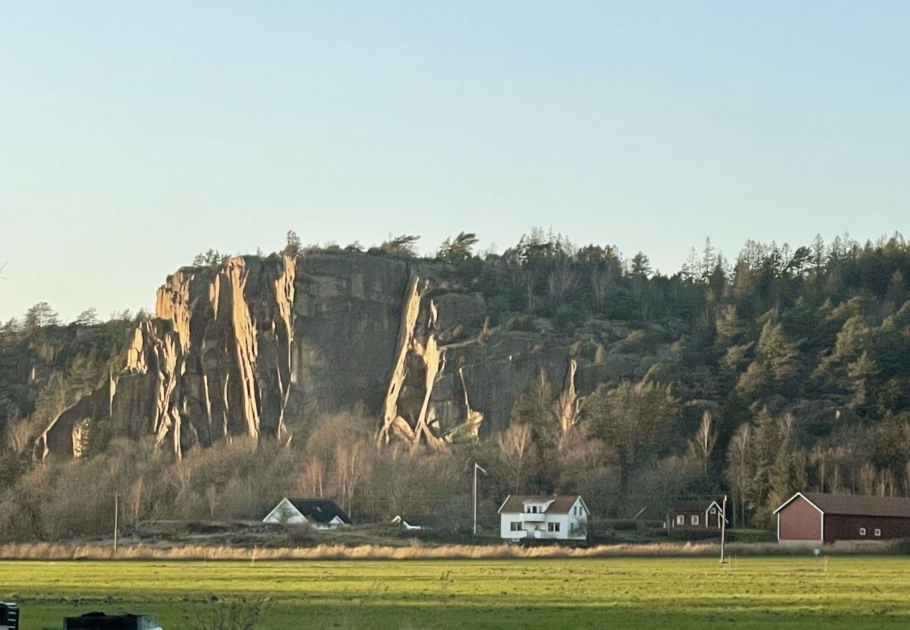 Stuga i Brastad - Naturnära villa i Brodalen, Lysekil