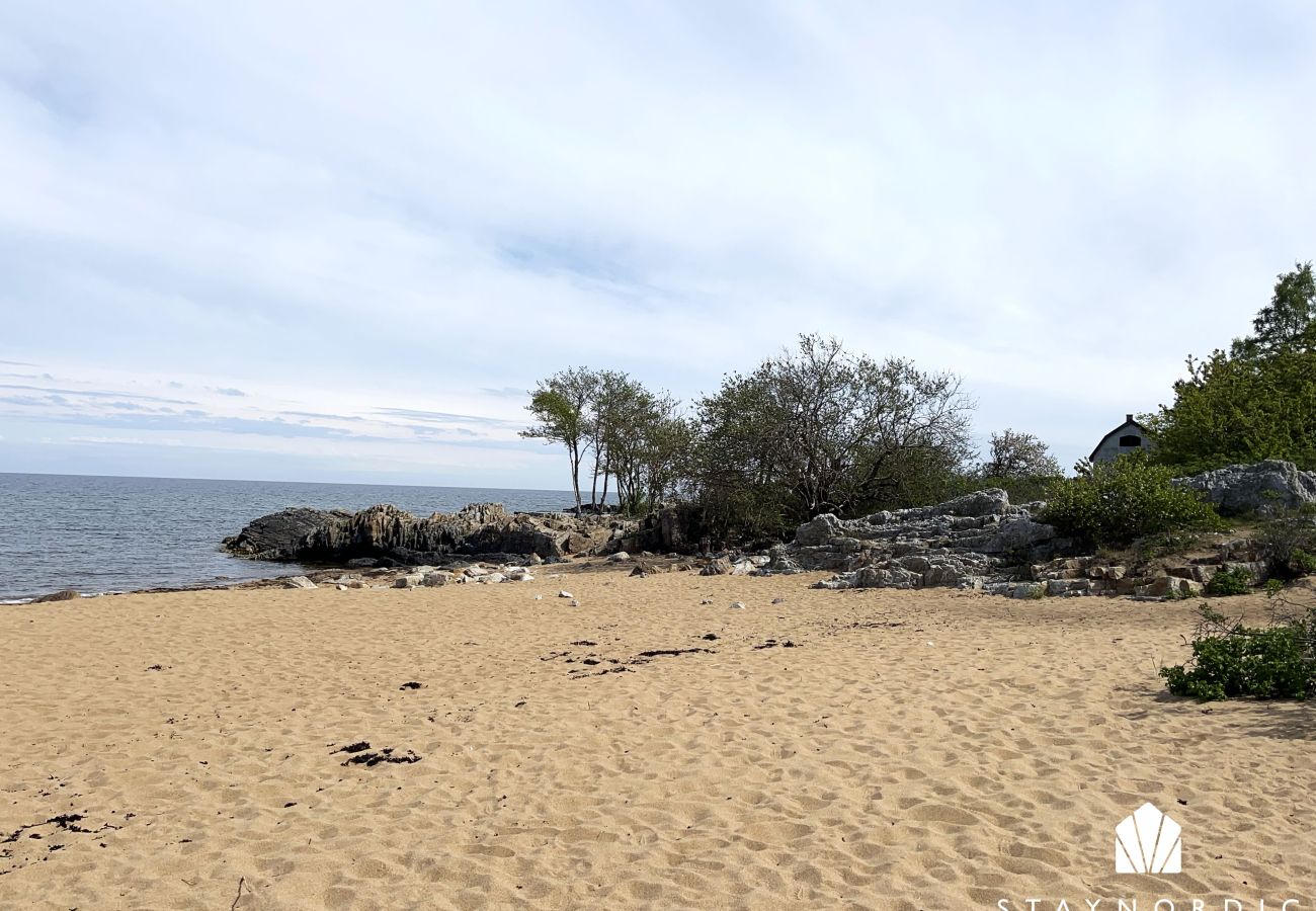 Stuga i Simrishamn - Semesterhus på Österlen vid havet | SE01014 