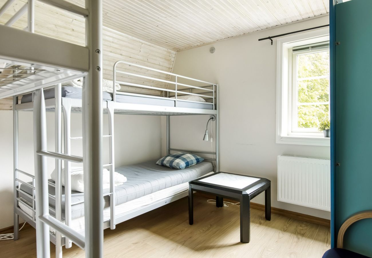 Stuga i Ljungby - Semesterhus med sjöutsikt över Bolmen, nära Ljungby | SE06018 