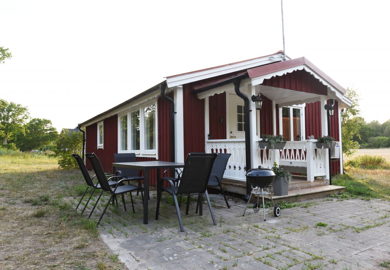 Stuga i Rockneby - Härlig stuga på Revsudden, Kalmar | SE04002