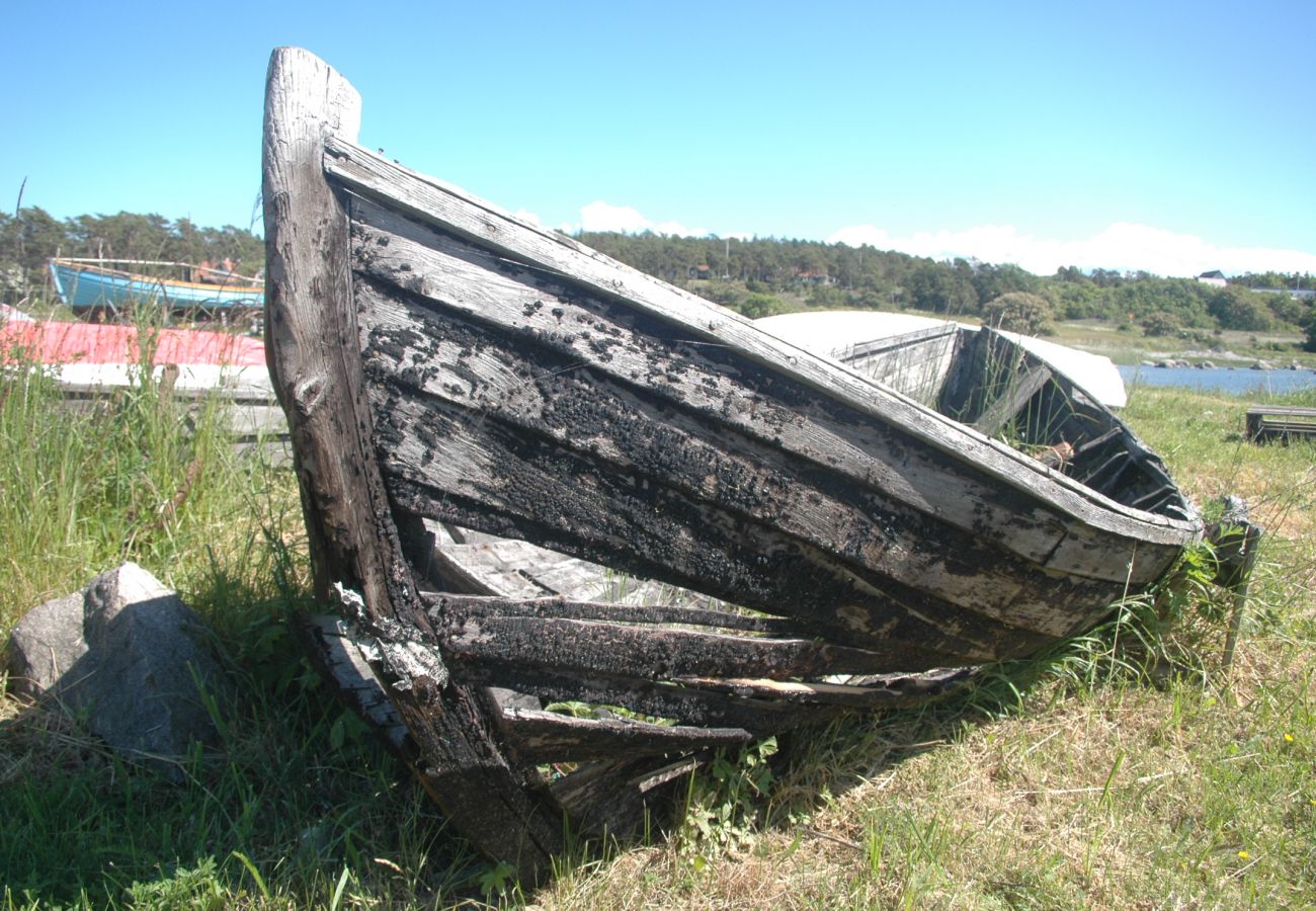 Stuga i Tingstäde - Charmig stuga på Gotland | SE12004