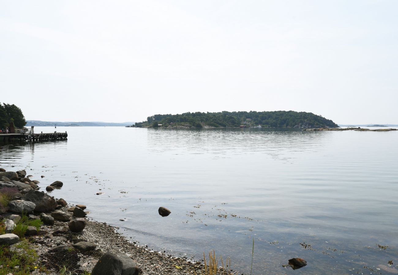 Lägenhet i Myggenäs - Lägenhet på vackra Almön 