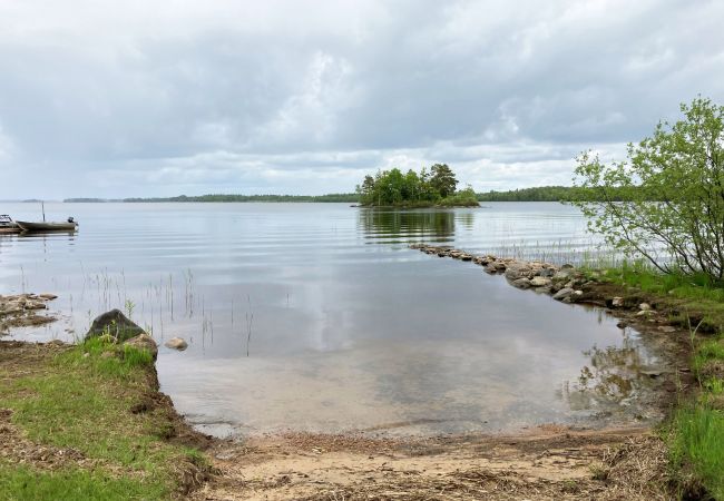 Stuga i Vittaryd - Fantastisk stuga med panoramautsikt över sjön Vidöstern | SE06031