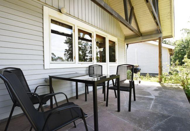 Stuga i Byxelkrok - Trevlig stuga på Öland vid havet | SE04003 Stuga i Byxelkrok - Trevlig stuga på Öland vid havet | SE04003