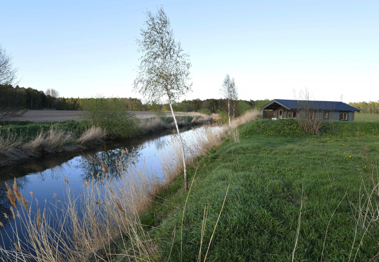 Stuga i Stånga - Lantligt semesterhus på Gotland | SE12008