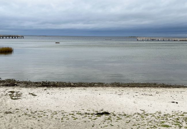 Stuga i Borgholm - Mysig stuga i Borgholm nära stranden | SE04004