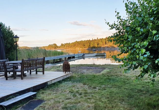 Stuga i Stavsnäs - Staynordic | Skärgårdshus med egen strand och brygga | SE13001 Stuga i Stavsnäs - Staynordic | Skärgårdshus med egen strand och brygga | SE13001