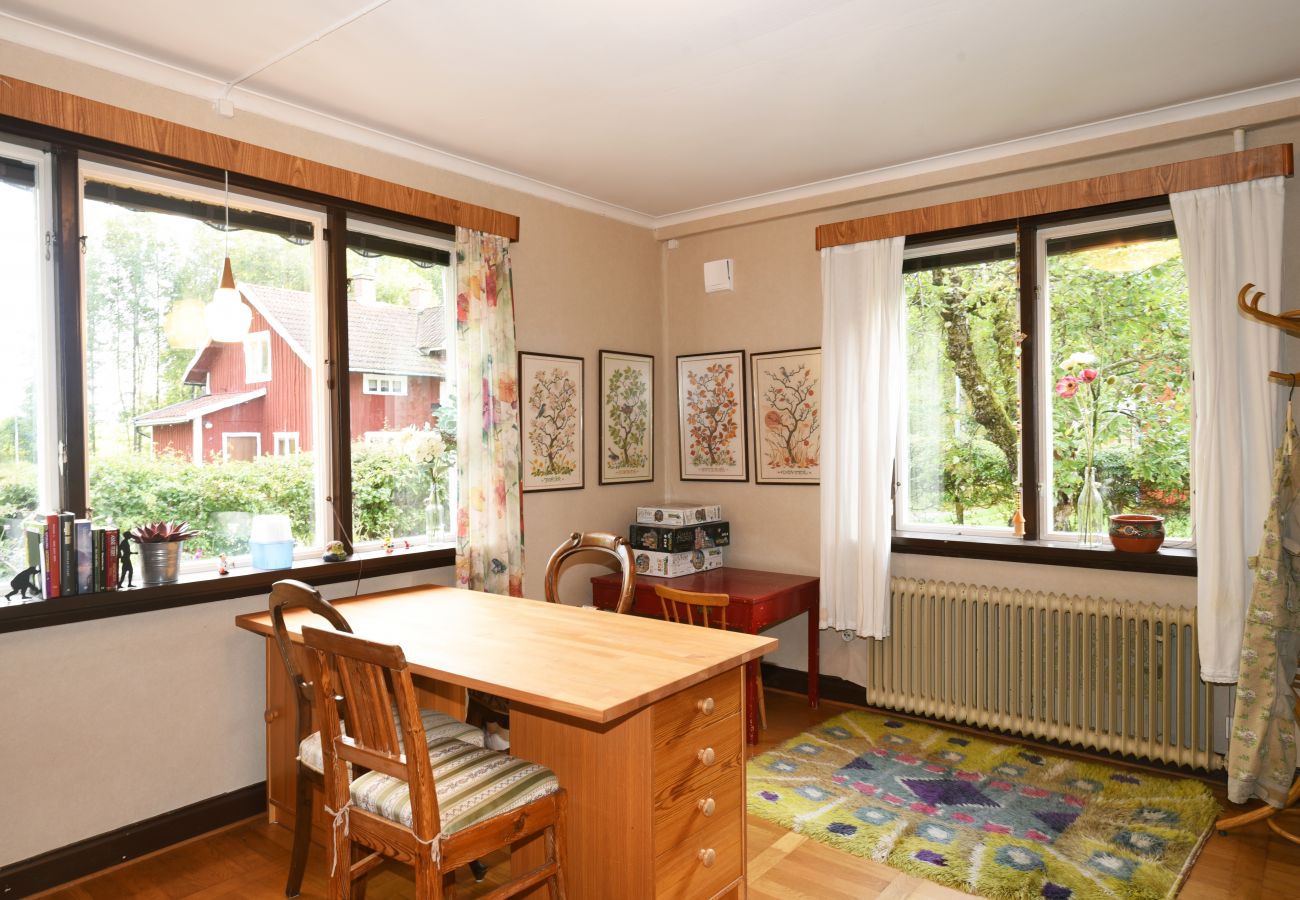 Stuga i Fengersfors - Härlig stuga i Fengersfors | SE17007 