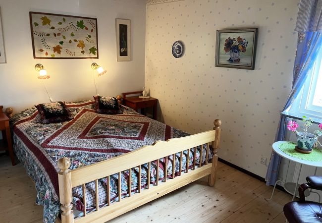 Stuga i Mönsterås - Mysig stuga på Oknö nära bad och natur | SE05013  Stuga i Mönsterås - Mysig stuga på Oknö nära bad och natur | SE05013