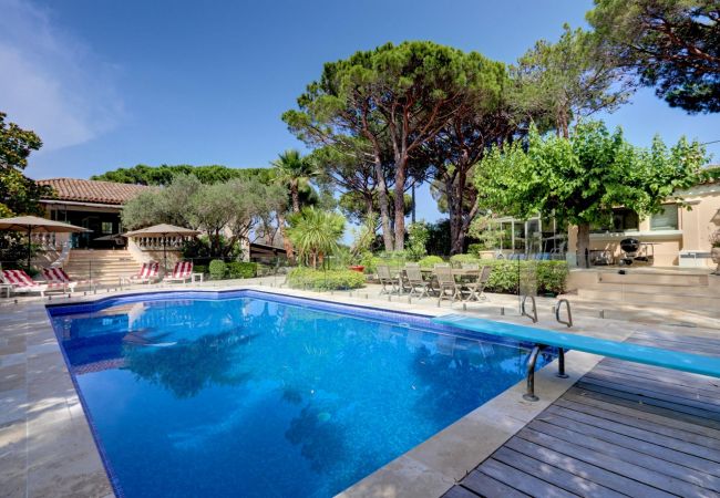 Villa i Saint-Tropez - Villa Capon - Etoiles du Sud