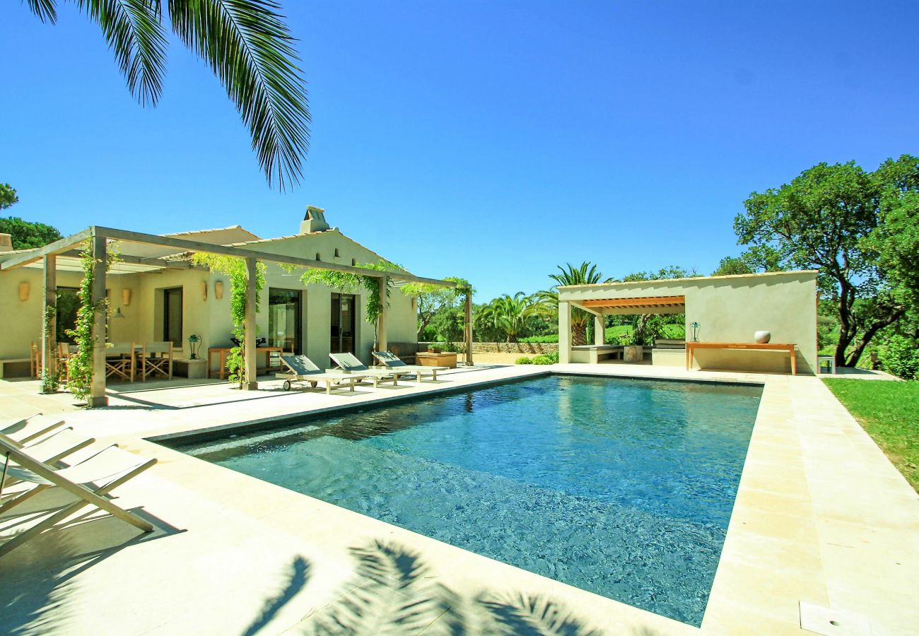 Villa i Saint-Tropez - Villa la Font - Etoiles du Sud