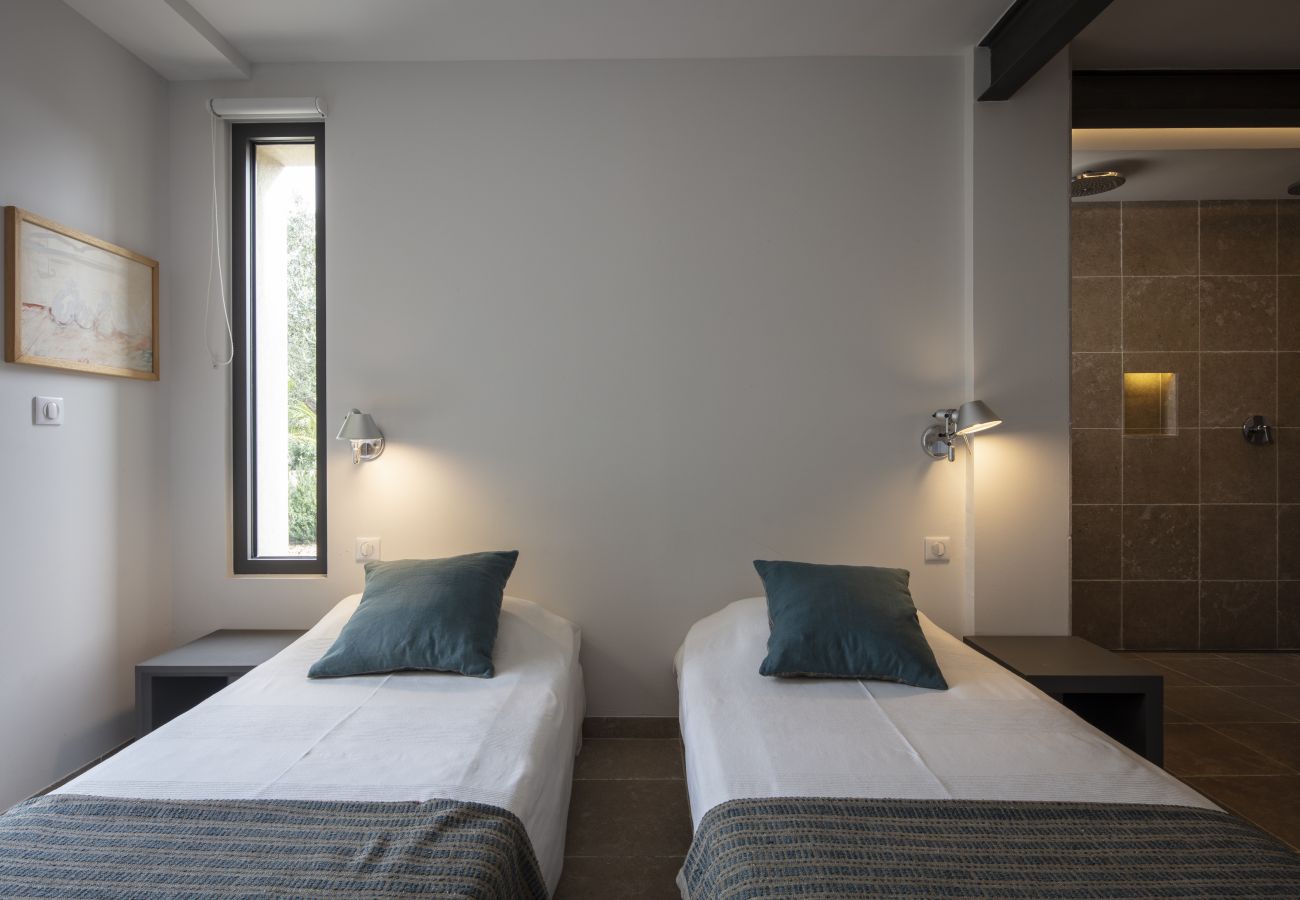 Villa i Saint-Tropez - Villa la Font - Etoiles du Sud
