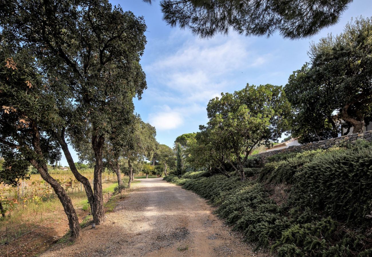 Villa i Saint-Tropez - Villa la Font - Etoiles du Sud