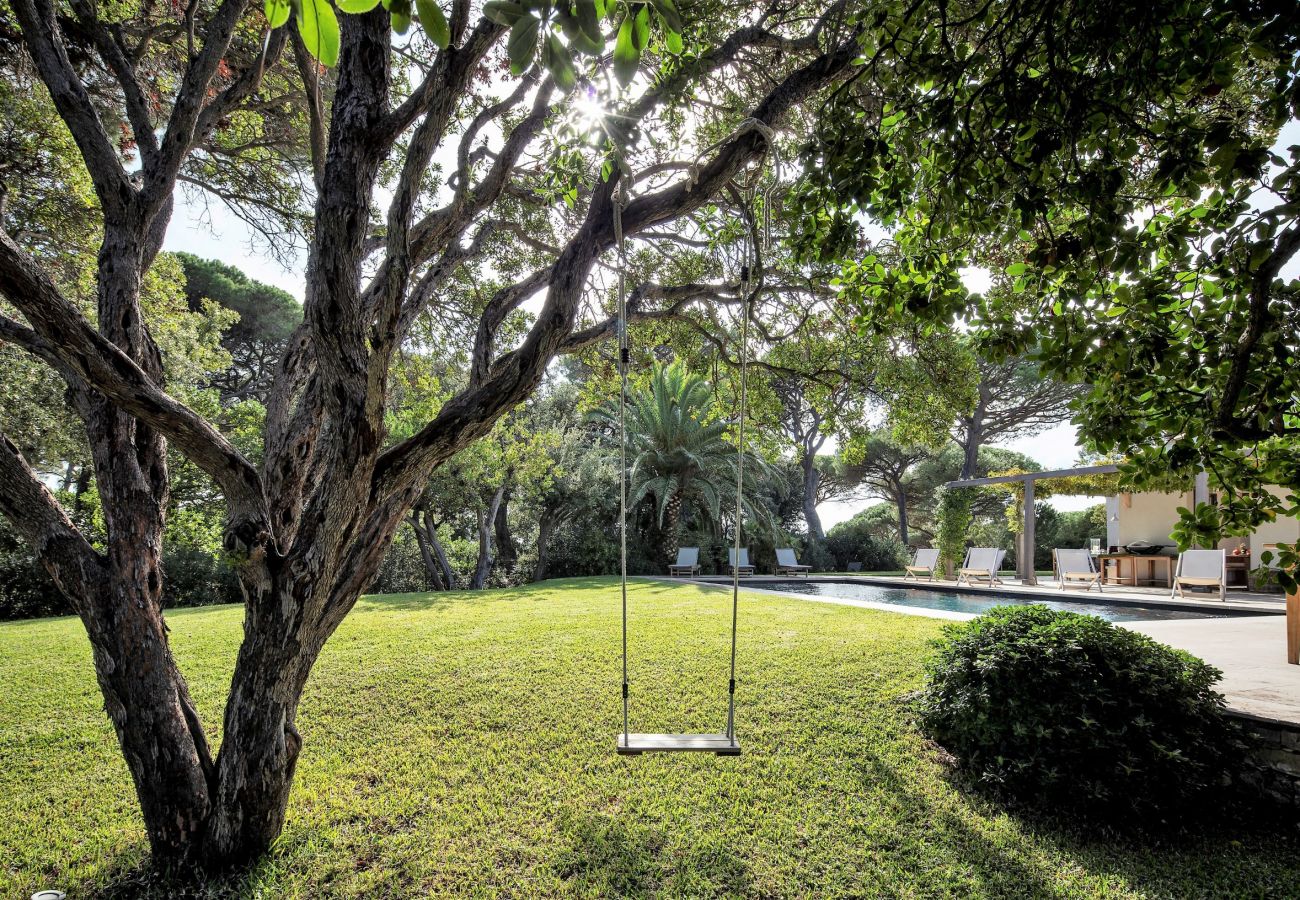 Villa i Saint-Tropez - Villa la Font - Etoiles du Sud