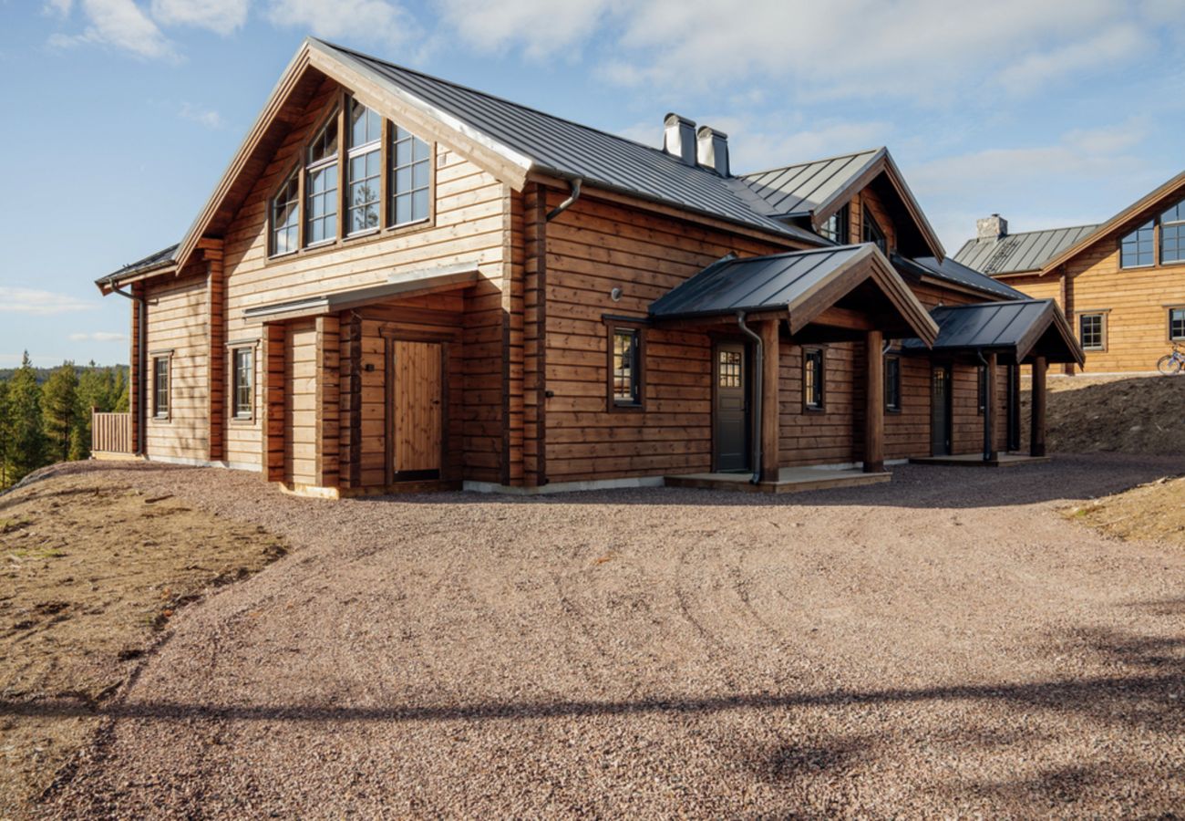 Stuga i Idre - Nybyggd modern stuga nära skidor och golf i Idre, Dalarna | SE19016