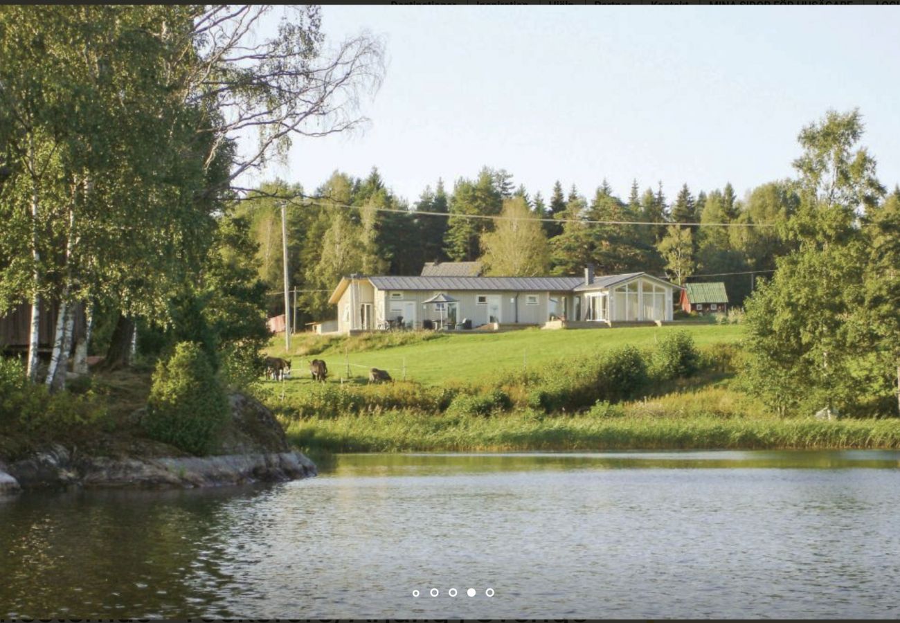 Stuga i Årjäng - Vackert semesterhus i Årjäng | SE18020