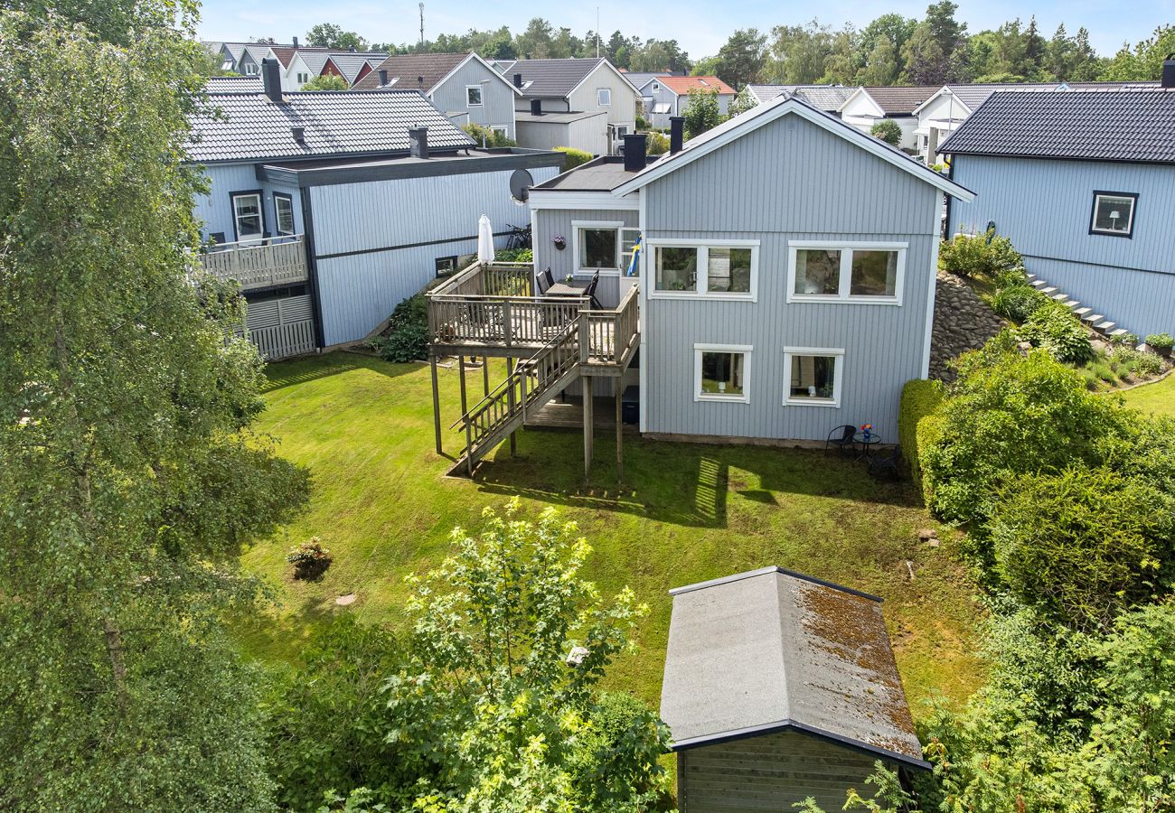 Stuga i Mölnlycke - Naturnära hus med hög standard i Mölnlycke | SE08043